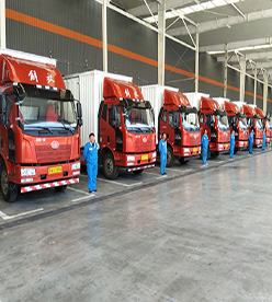 常州到曲靖物流公司车辆展示